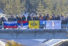 Пливањем за Часни крст традиционално обележено Богојављење на Златибору