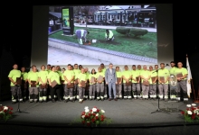 Истакнутим појединцима и организацијама додељене награде и признања поводом Дана општине Чајетина