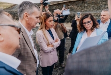 Министарка Адријана Месаровић са руководством општине Чајетина 