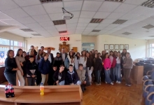 ЂАЧКИ ПАРЛАМЕНТ У ОПШТИНИ ЧАЈЕТИНА: ГЛАС МЛАДИХ У ДОНОШЕЊУ ОДЛУКА